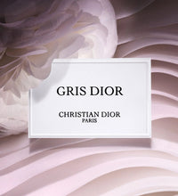 Gris Dior – Christian Dior