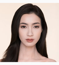 Charlotte Tilbury Airbrush Flawless Foundation 1 Cool - texture swatch