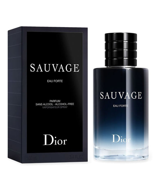 Dior Sauvage Eau Forte lifestyle shot