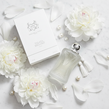 Valaya Exclusif - White Marble Flatlay